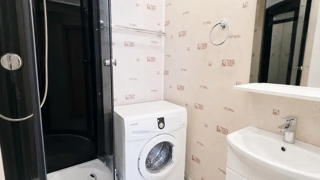 Квартира с ремонтом рядом с Зеленогорском, городская прописка - Фото 19