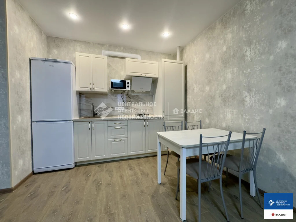 Аренда квартиры, Рязань, улица Земнухова - Фото 1