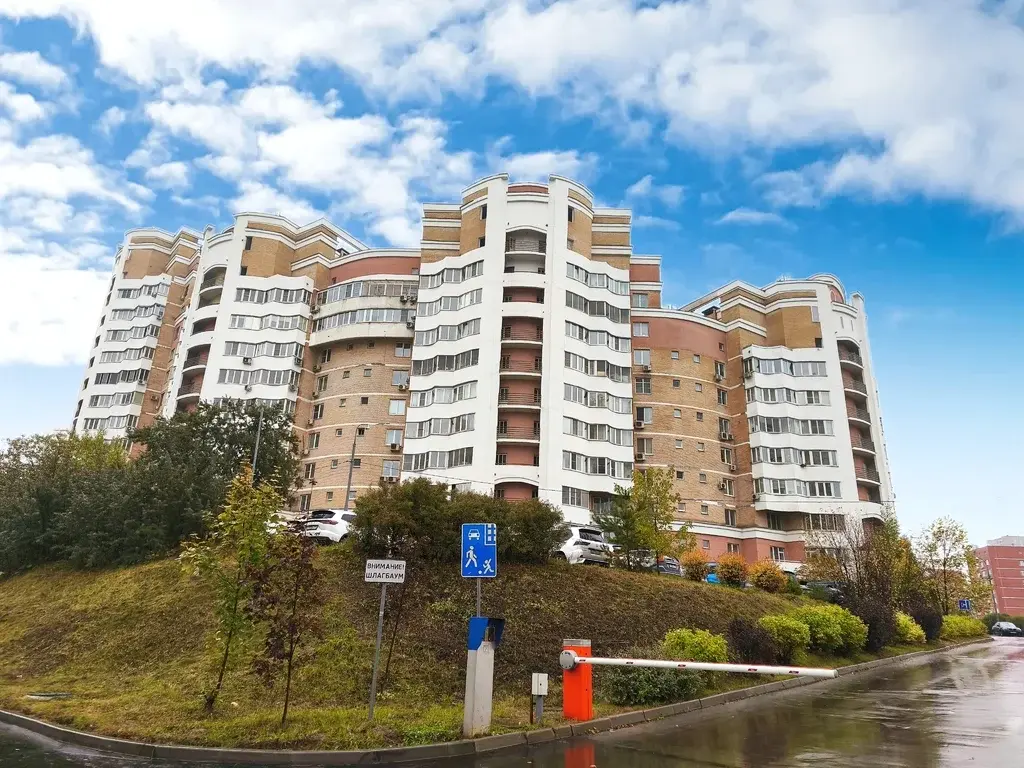 Продажа 3х к.кв. в Куркино - Фото 0