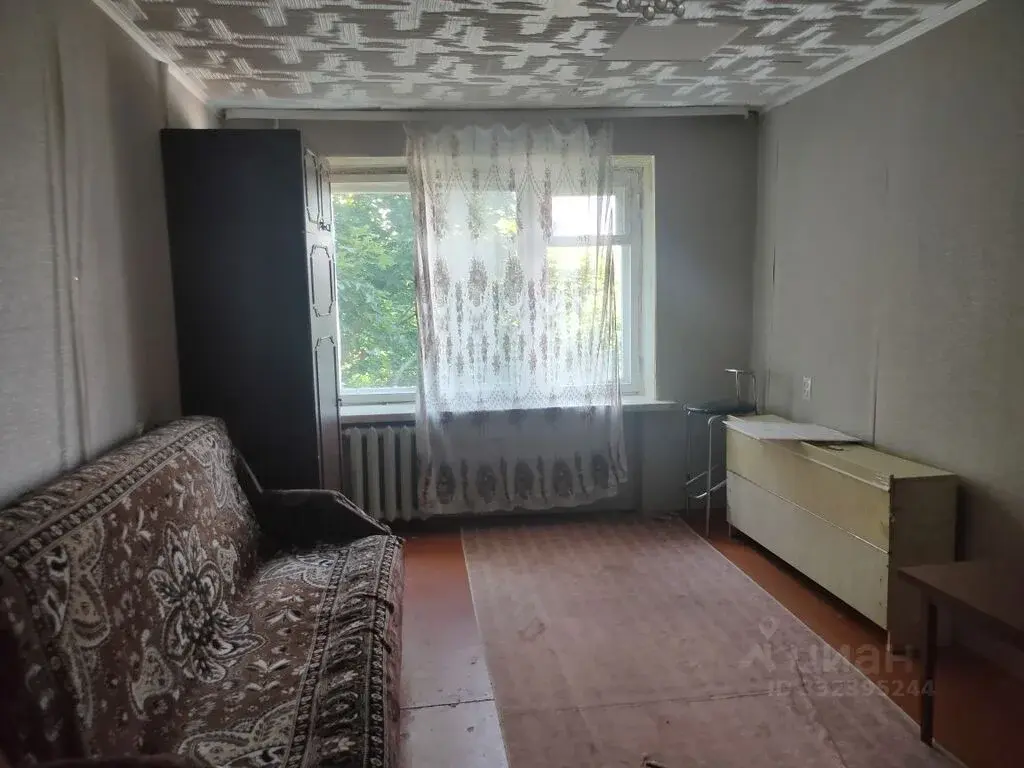 Продаю однокомнатную квартиру 30.0м Армейская ул., 12А, Алексин, ... - Фото 1