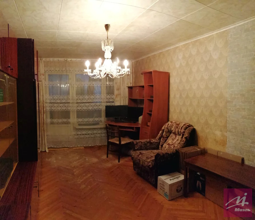 Продам 2-к квартиру, Одинцово г, улица Маршала Жукова 41 - Фото 0