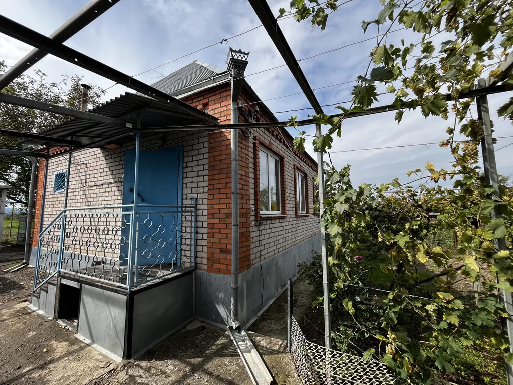 Продажа дома, Новопетровский, Северский район, ул. Энгельса - Фото 1