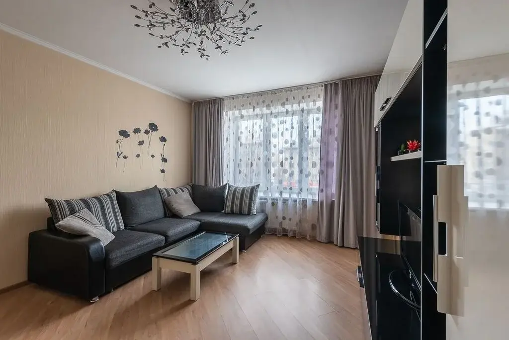 Горького, 25 - Фото 1