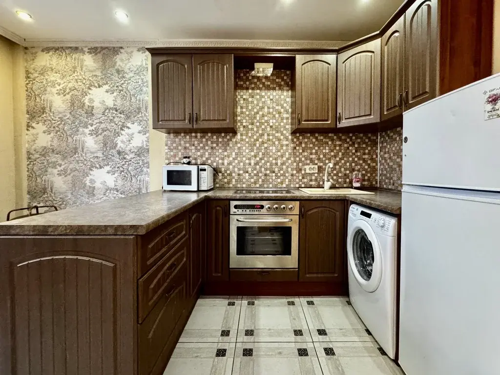 2-к мкр.Молодежный, дом 4 - Фото 1