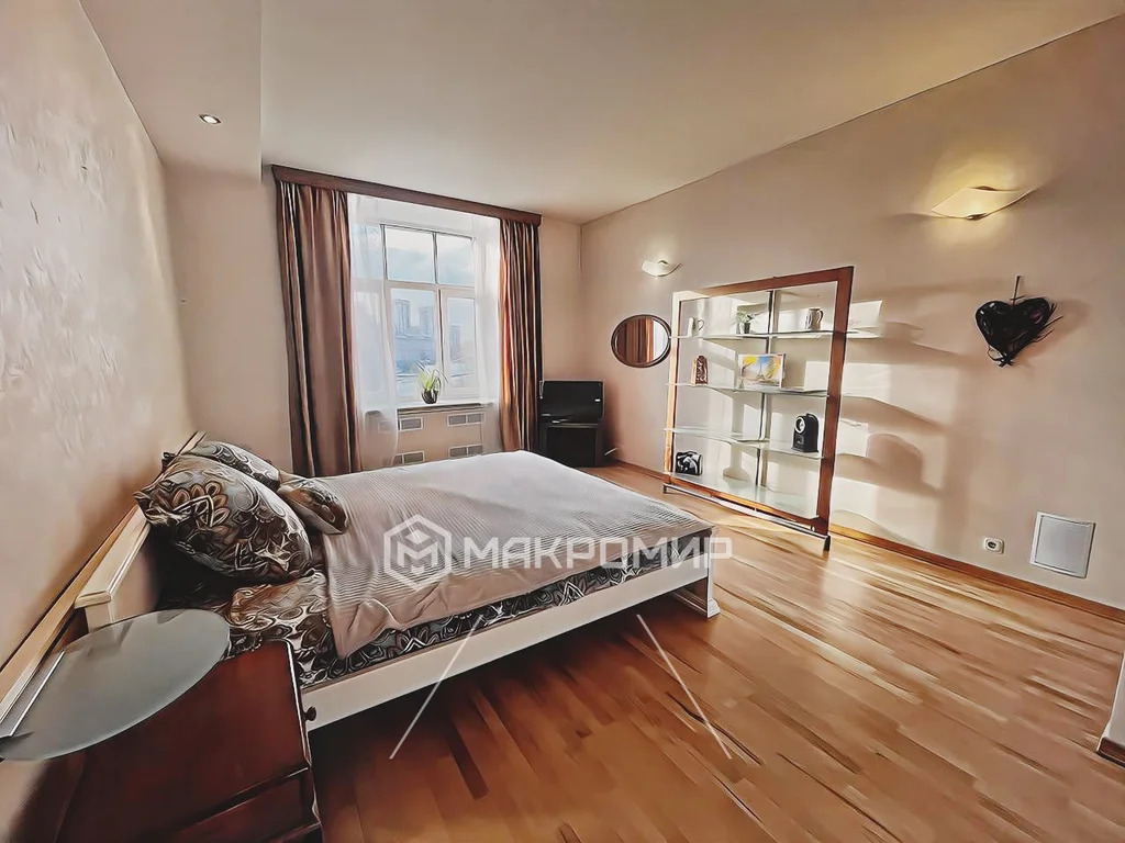 Продажа квартиры, м. Московская, ул. Типанова - Фото 1