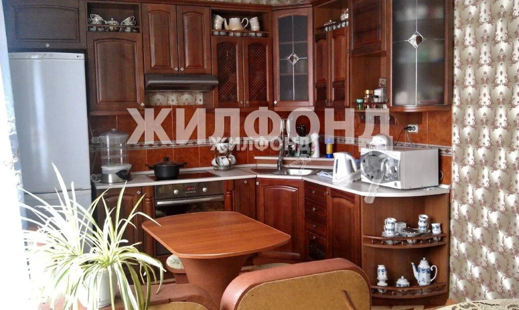 Продажа дома, Керамкомбинат, Искитимский район, ул. Школьная - Фото 0