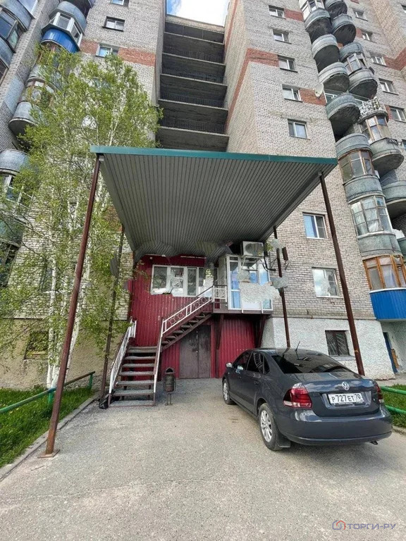 Продажа торгового помещения, Стрежевой, 5-й микрорайон - Фото 0
