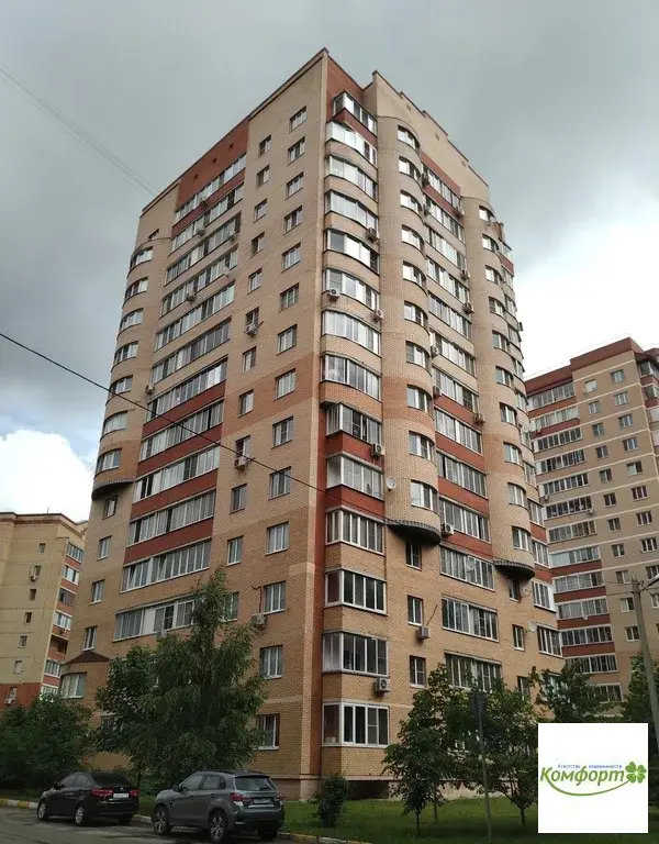 Продается 2 комнатная квартира в г. Раменское, ул. Дергаевская, д. 18 - Фото 0