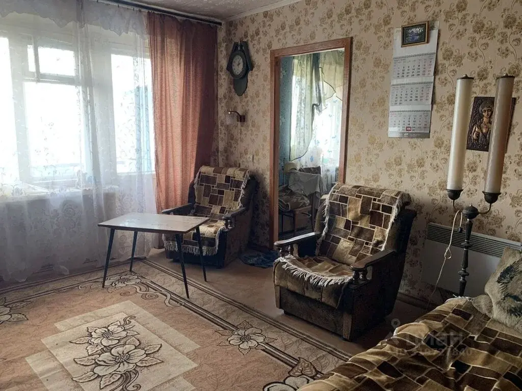 Продаю трехкомнатную квартиру в г.  Алексин - Фото 0