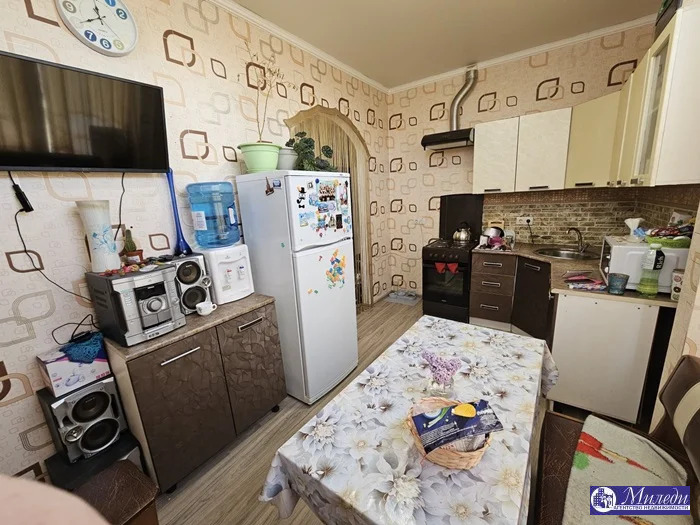 Продажа квартиры, Батайск, ул. Комарова - Фото 1