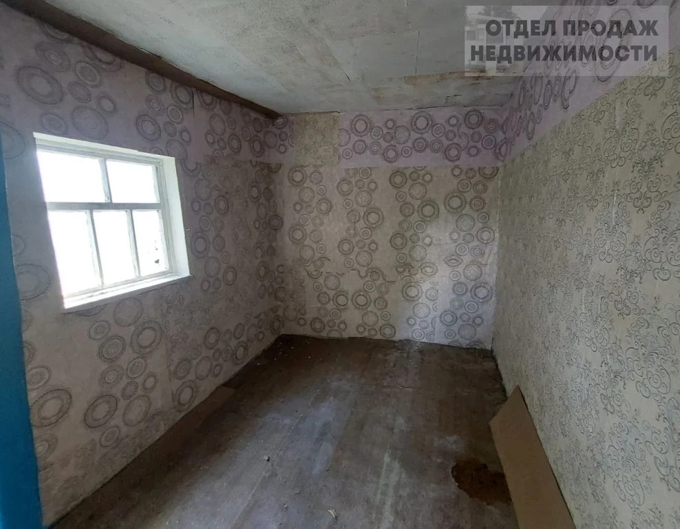 Небольшой дом с большим участком земли - Фото 9