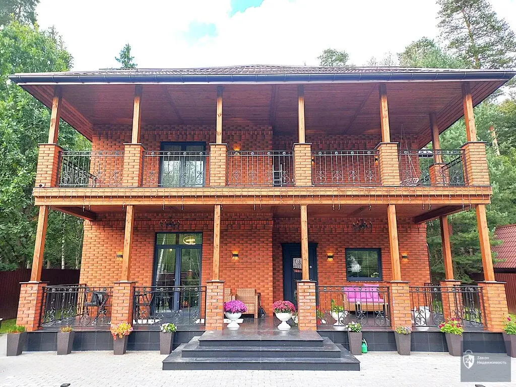 Стильный коттедж 200 кв.м «Заезжай и живи». 10 сот. у леса. - Фото 2