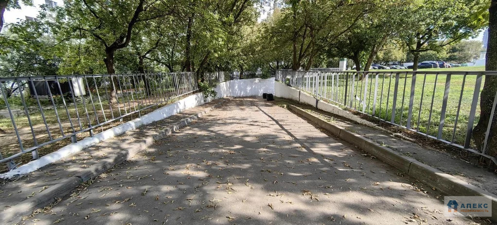 Аренда помещения пл. 974 м2 под производство, автосервис, склад, , . - Фото 0