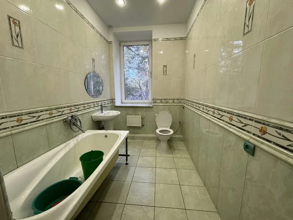 Коттедж  двухэтажный 718 м2 - Фото 9