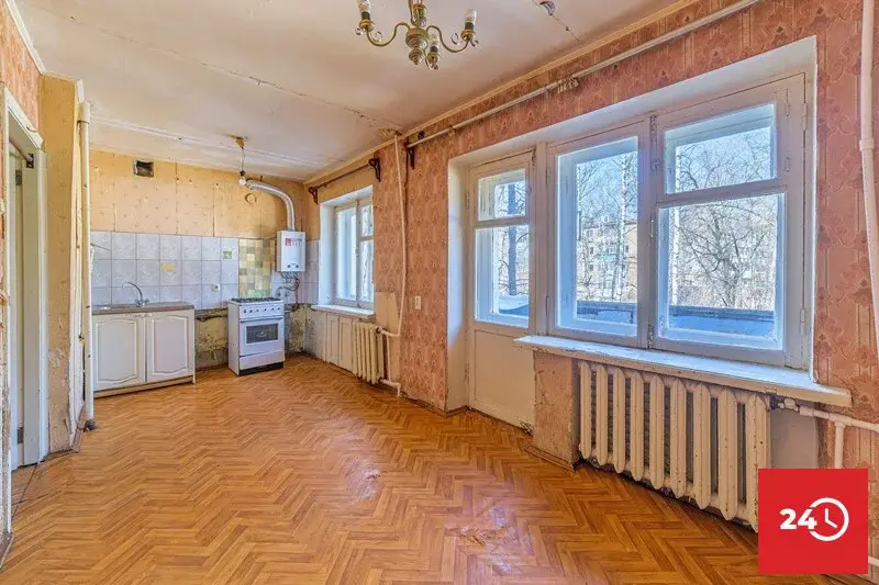 Продаётся 1-комнатная квартира в кирпичном доме по ул Ленинградская 9а - Фото 2