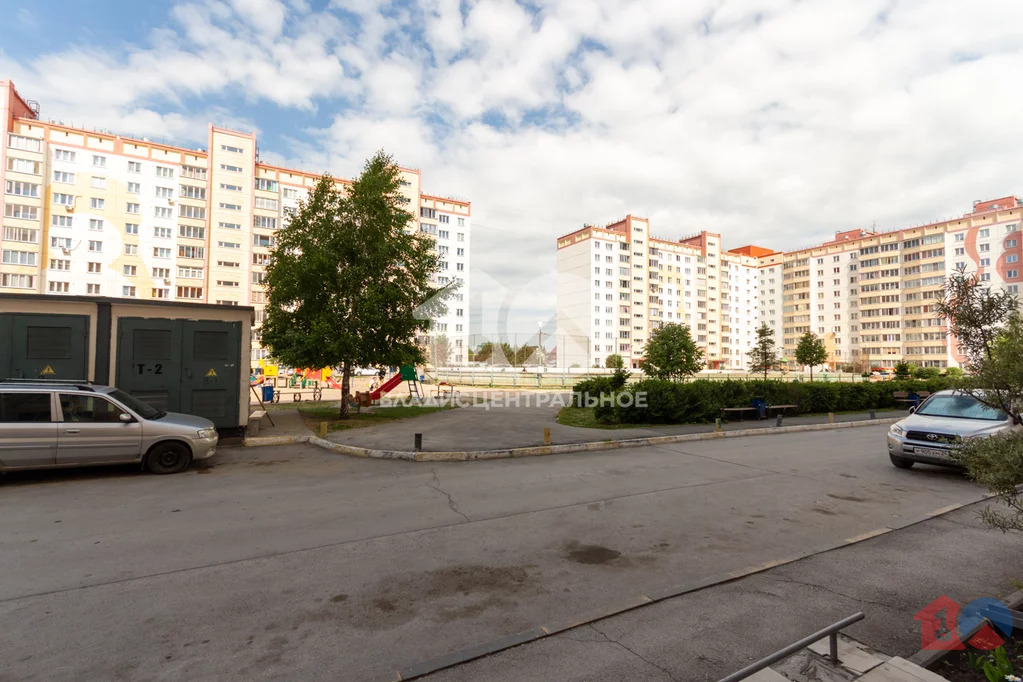 городской округ Новосибирск, Новосибирск, улица Петухова, д.97, ... - Фото 10