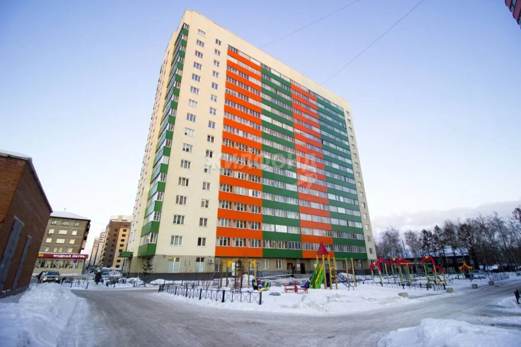 Продажа квартиры, Новосибирск, Героев Революции пр-кт. - Фото 2