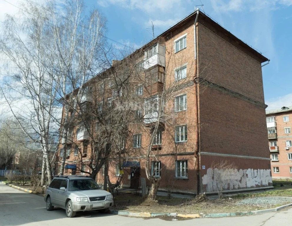 Продажа квартиры, Новосибирск, ул. Лазарева - Фото 1