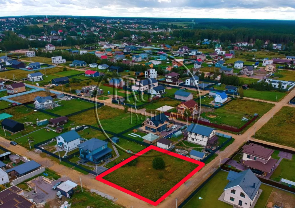 Коттеджный посёлок море с питанием.