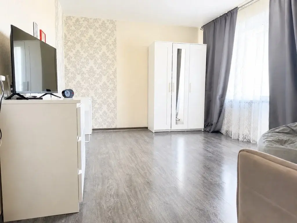 Квартира с ремонтом рядом с Зеленогорском, городская прописка - Фото 2