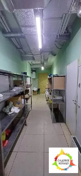 Подвальное помещение 170 м2 в небольшом торговом центре - Фото 1