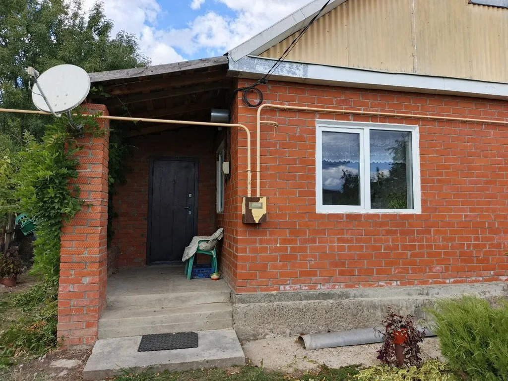 Продажа дома, Новодмитриевская, Северский район, ул. Шверника - Фото 1