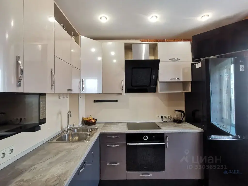Продаю двухкомнатную квартиру 52.0м ул. Набережная реки Магаданки, ... - Фото 1