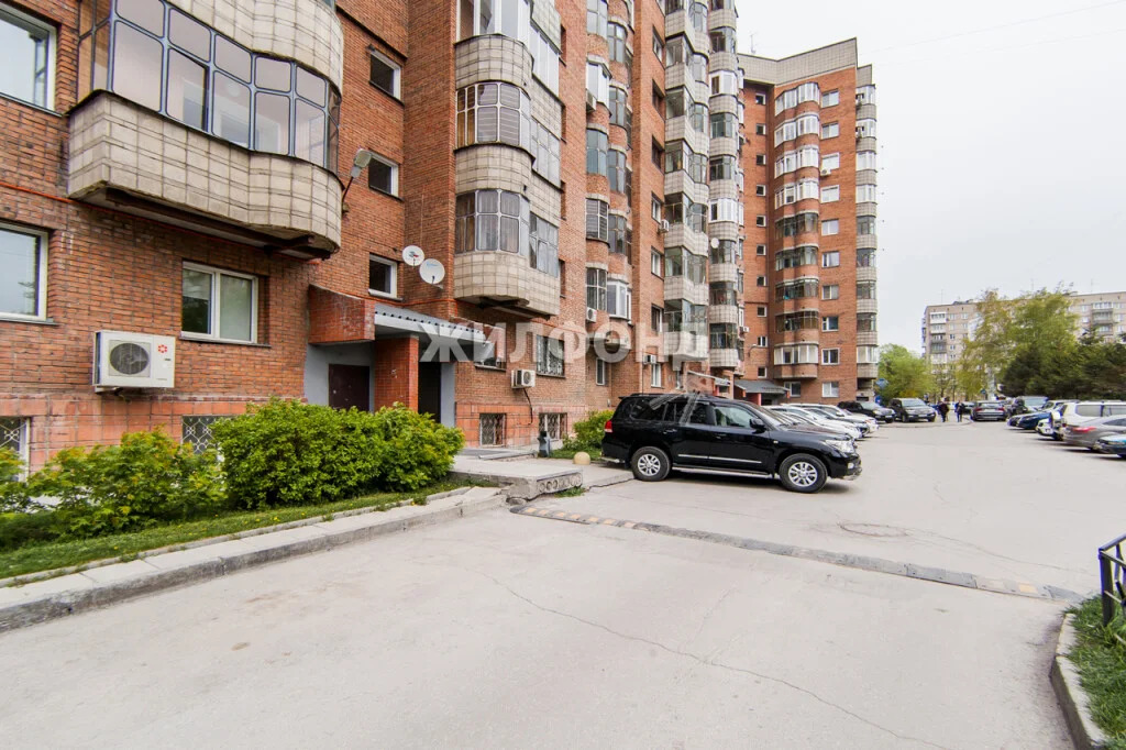 Продажа квартиры, Новосибирск, Красный пр-кт. - Фото 1