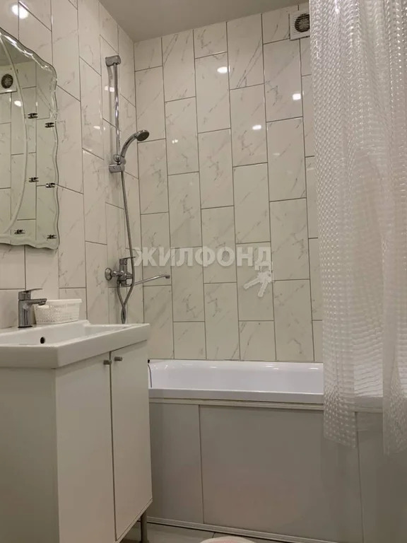 Продажа квартиры, Новосибирск, Александра Чистякова - Фото 4