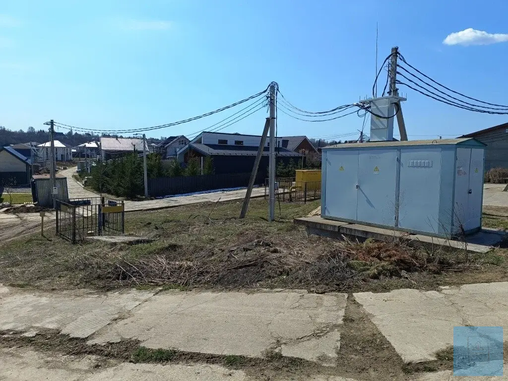 Первая линия от дороги. Владычино - Фото 1