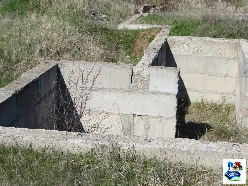 Продам большой участок с капитальным фундаментом. - Фото 4