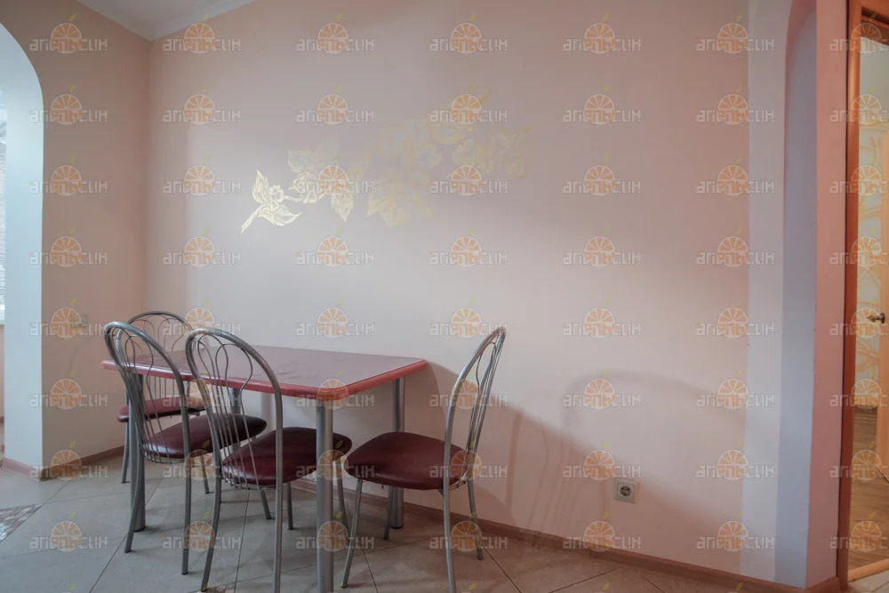 1-комн. квартира - Фото 1