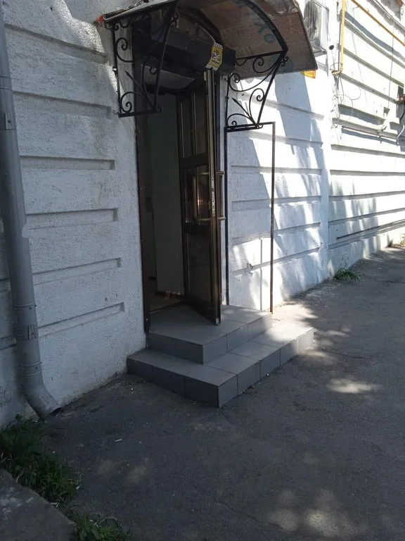 Продажа торгового помещения, Таганрог, Гоголевский пер. - Фото 0