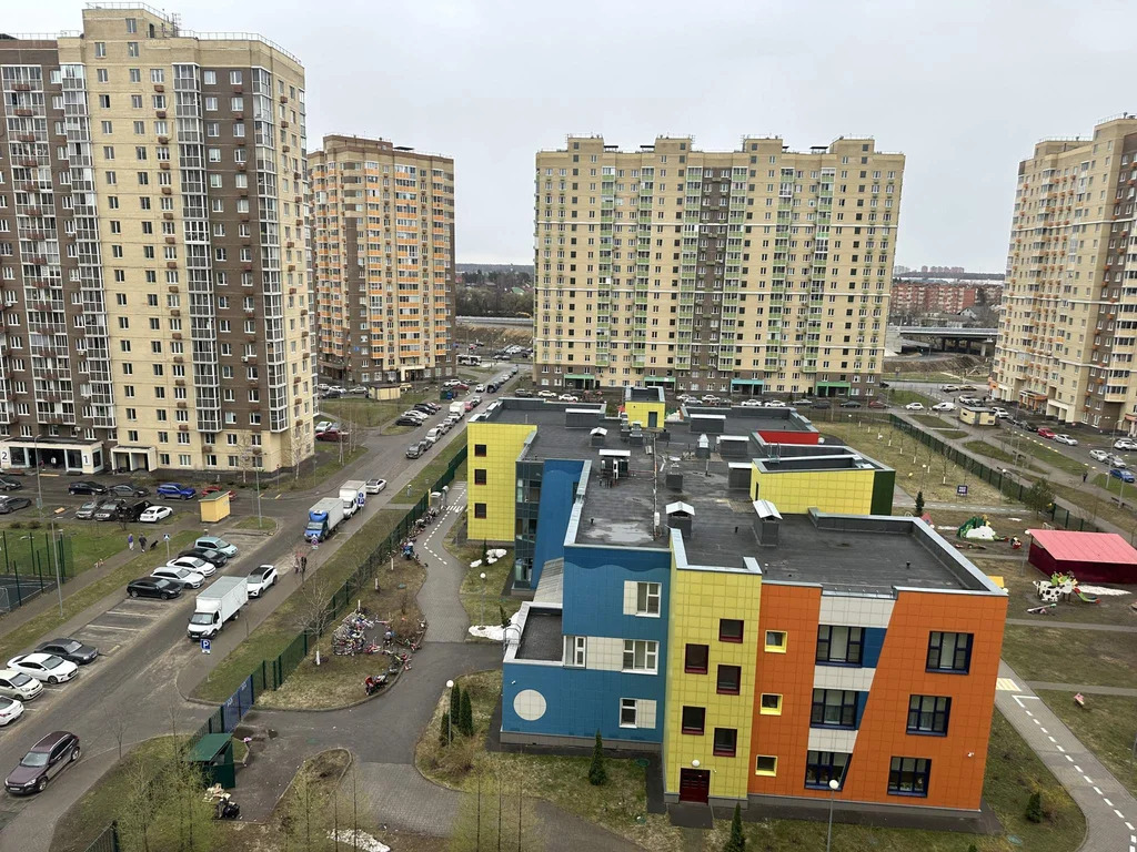 Продам 2-комн. квартиру 56.4 кв.м. - Фото 12