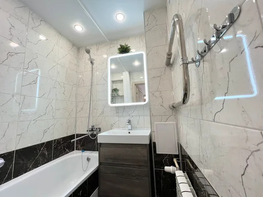 Продам двухкомнатную (2-комн.) квартиру, Кораблестроителей пр-кт, 5... - Фото 12