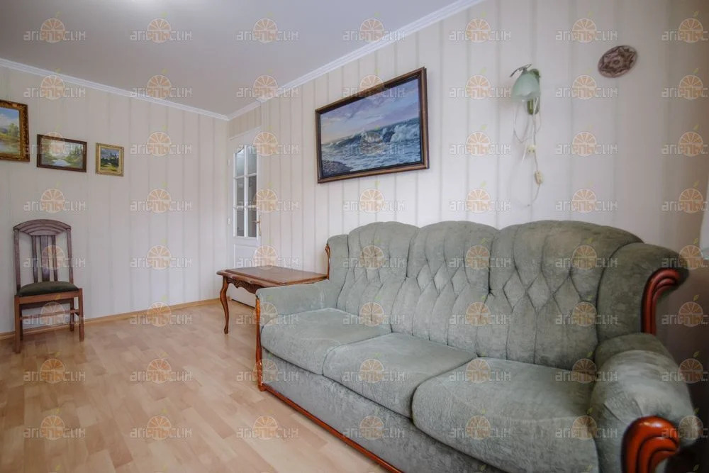 2-комн. квартира - Фото 9