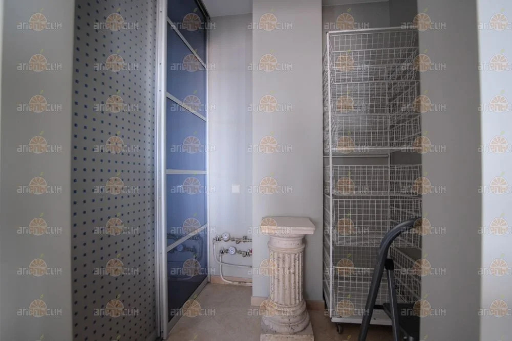 4-комн. квартира - Фото 19