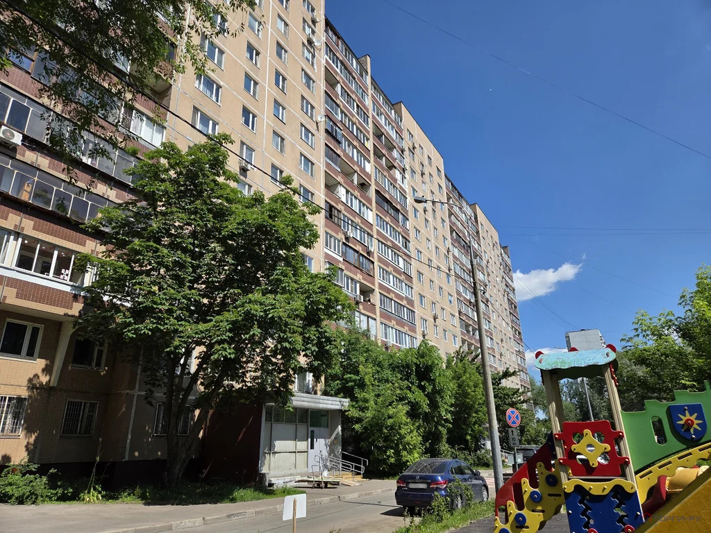 Продажа торгового помещения, Югорский проезд - Фото 1