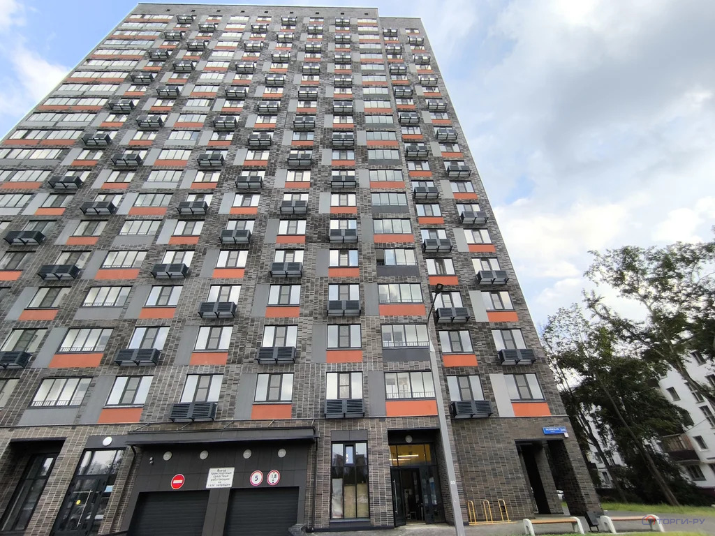 Продажа торгового помещения, ул. Базовская - Фото 1