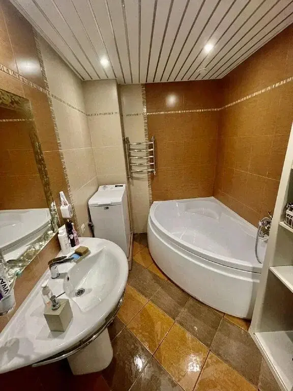 Купить трехкомнатную квартиру 107.0м ул. Гарифа Ахунова, 10, Казань, . - Фото 13