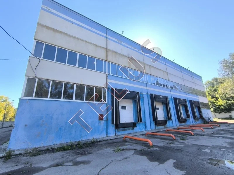 Москва, Щербинка, п. Ерино, 11000 м2, Офисно-складской комплекс (ном. ... - Фото 0