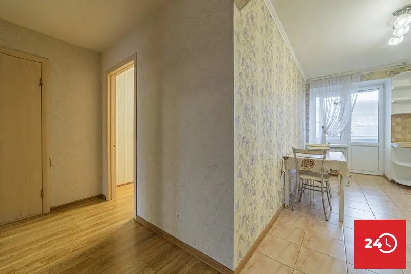 Продается 2 комнатная квартира в центре по улице Тарханова, 10 Маяк - Фото 26