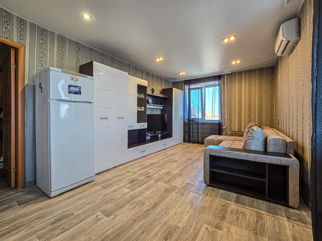 2-к ул.Энгельса, дом 36 - Фото 1