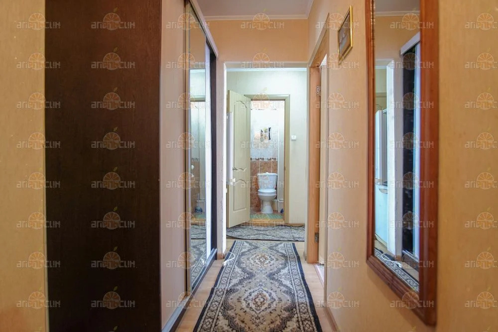 2-комн. квартира - Фото 14