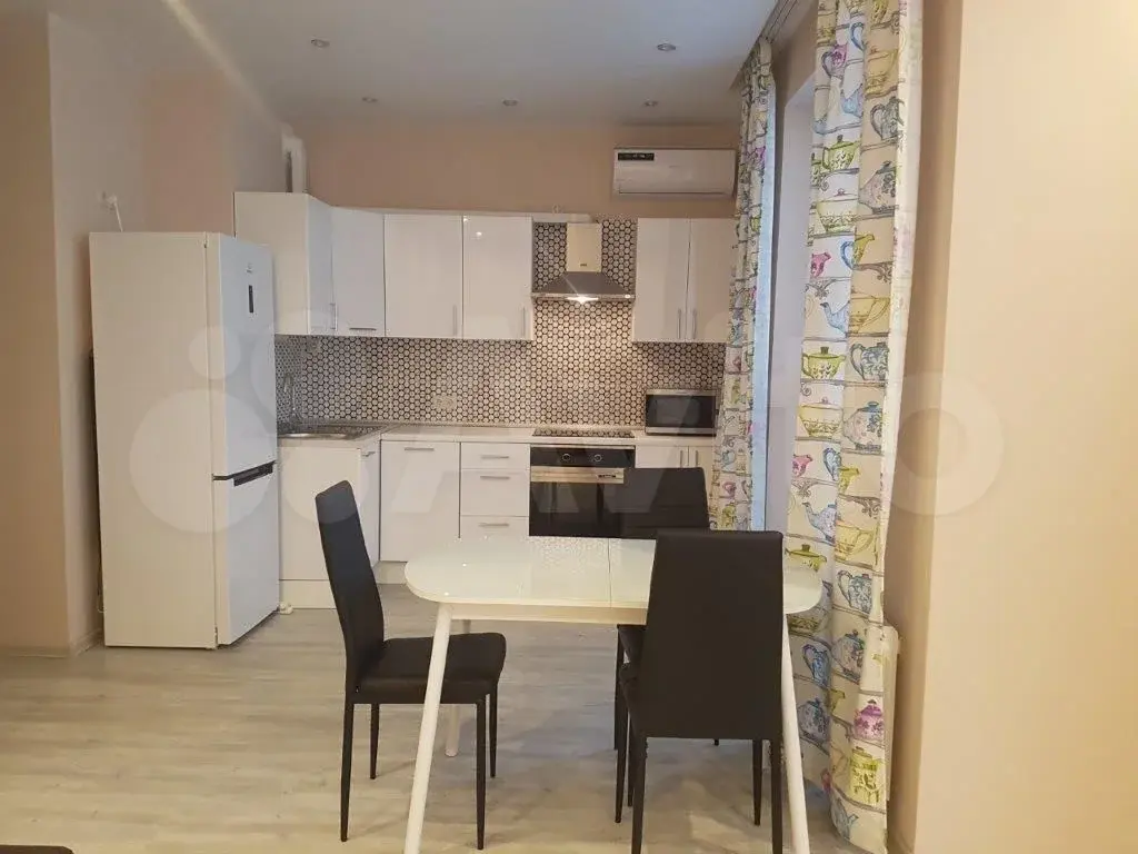 2-к. квартира, 55 м, 4/11 эт. - Фото 3