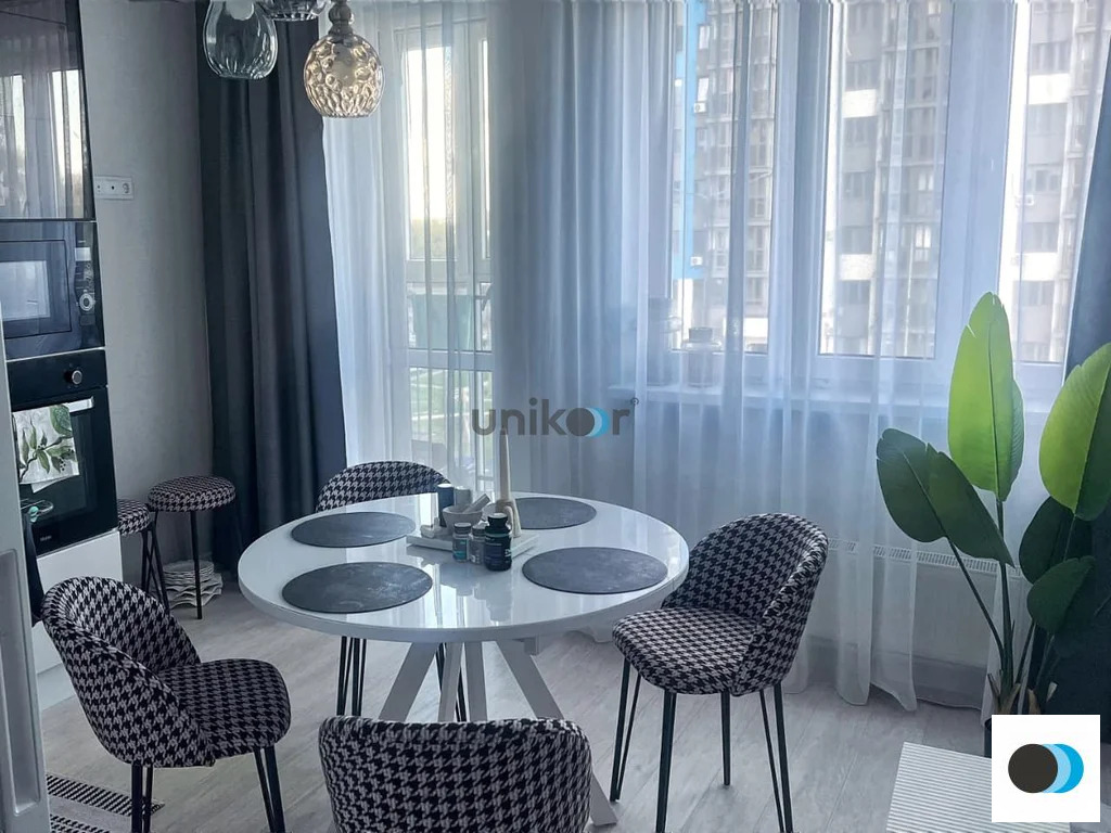 Продажа квартиры, Уфа, улица Воинов-Интернационалистов - Фото 1