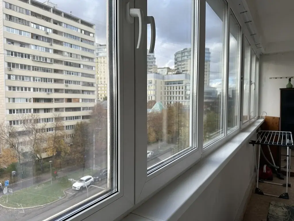 Просторная видовая Однушка на Шаболовке с большой Лоджией - Фото 32