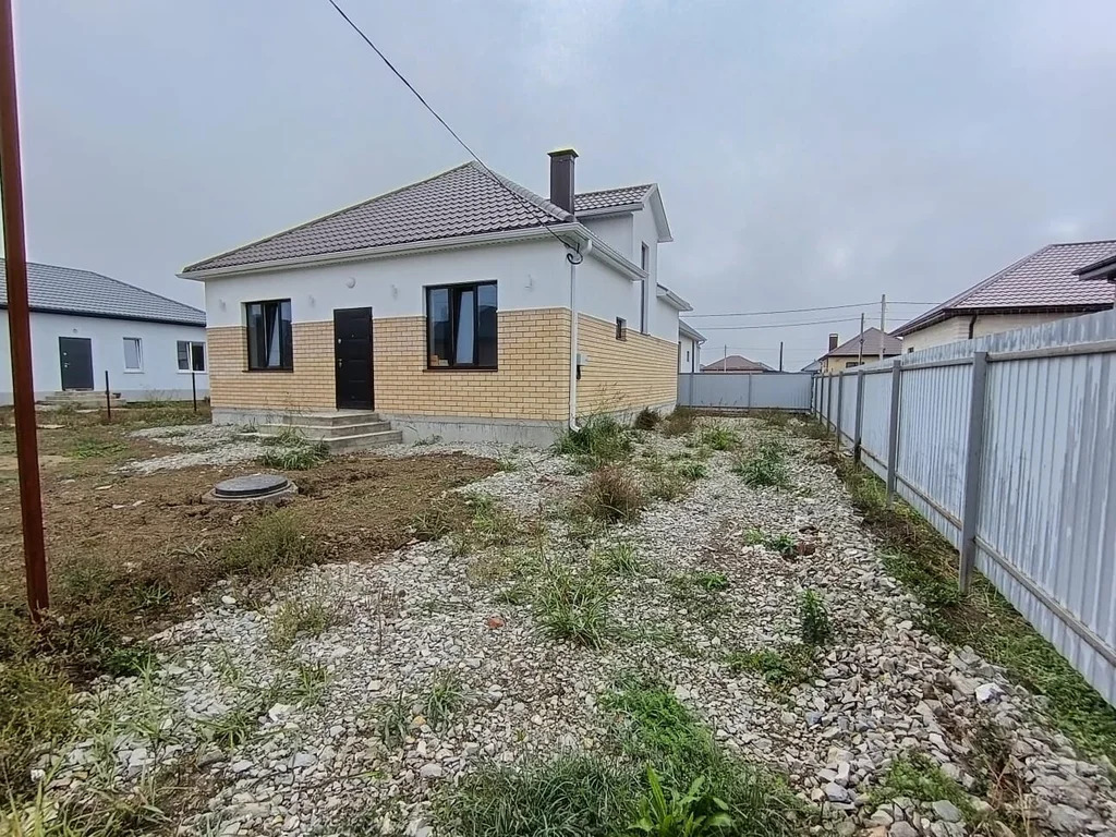 Продажа дома, Крымск, Крымский район, переулок Изумрудный - Фото 1
