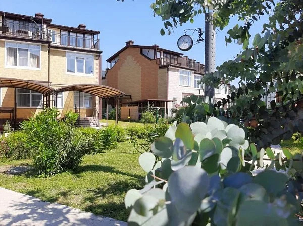 Таунхаус с отделкой 88,6 кв.м в Сочи в Эко-курорте "Тюльпановка" - Фото 9