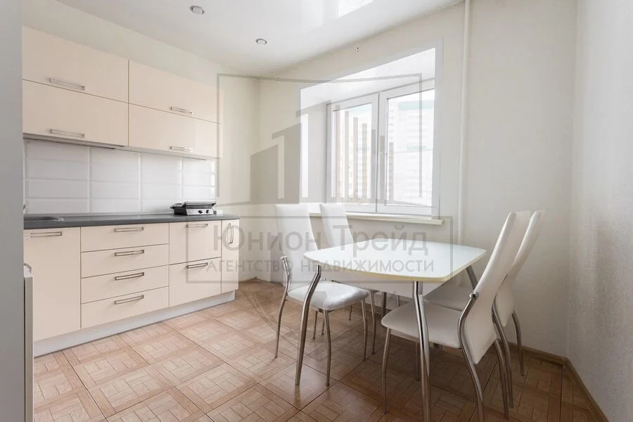 Продажа квартиры, Новосибирск, ул. Выборная - Фото 1